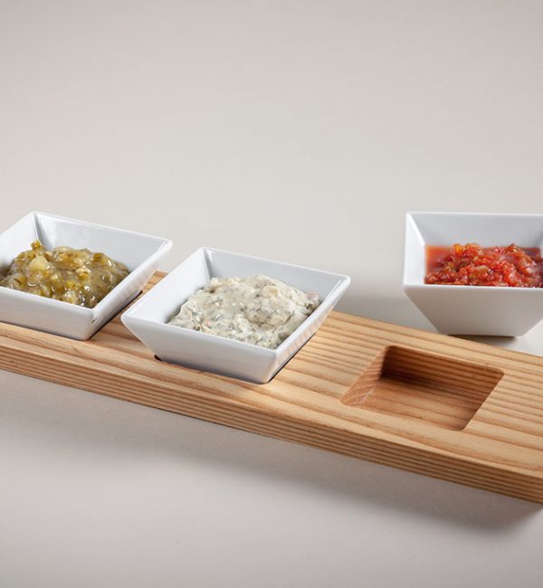 wood restaurant food trays with ramekin inserts